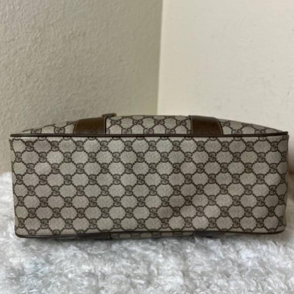 Gucci Boston with Strap Size 38 - Picture 4 of 9